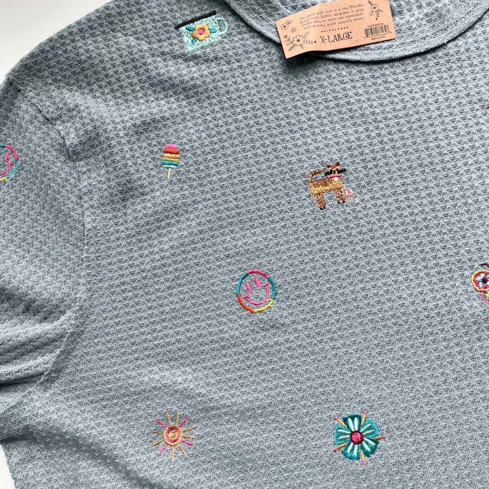 NEW Natural Life Parker Embroidered Thermal Tee Fave Things Womens XL Blue - Picture 11 of 11